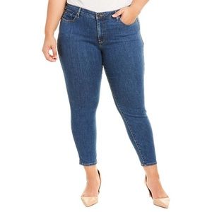 Ami Skinny Jeans In Plus Size Petite 28WP NEW